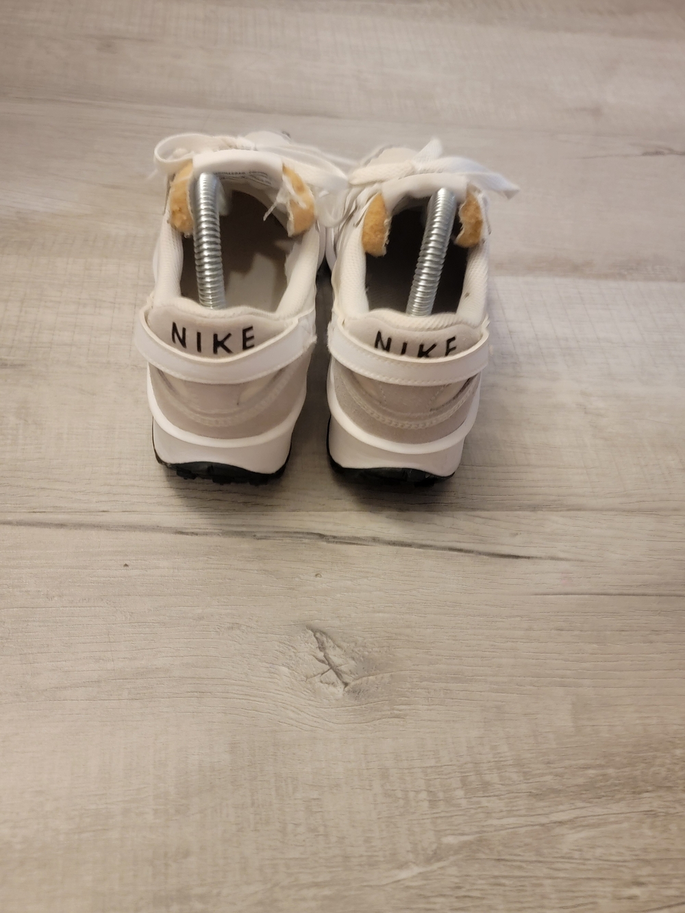 Nike Cream White Casual Sneakers - Picture 6 of 7
